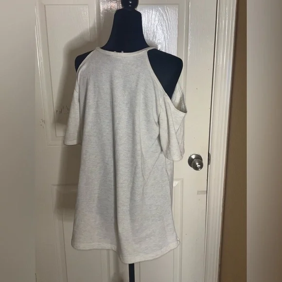 Phil Love Cowboy print Thermal short sleeve Cold Shoulder top Medium​ - Picture 3 of 9